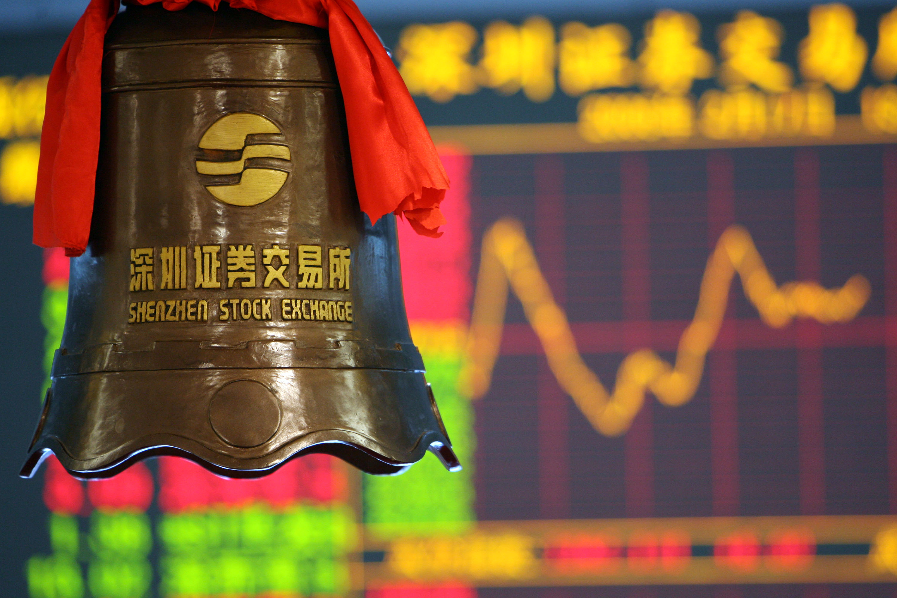 China&rsquo;s Fiscal Spending Will Rise This Year, Finance Chief Says